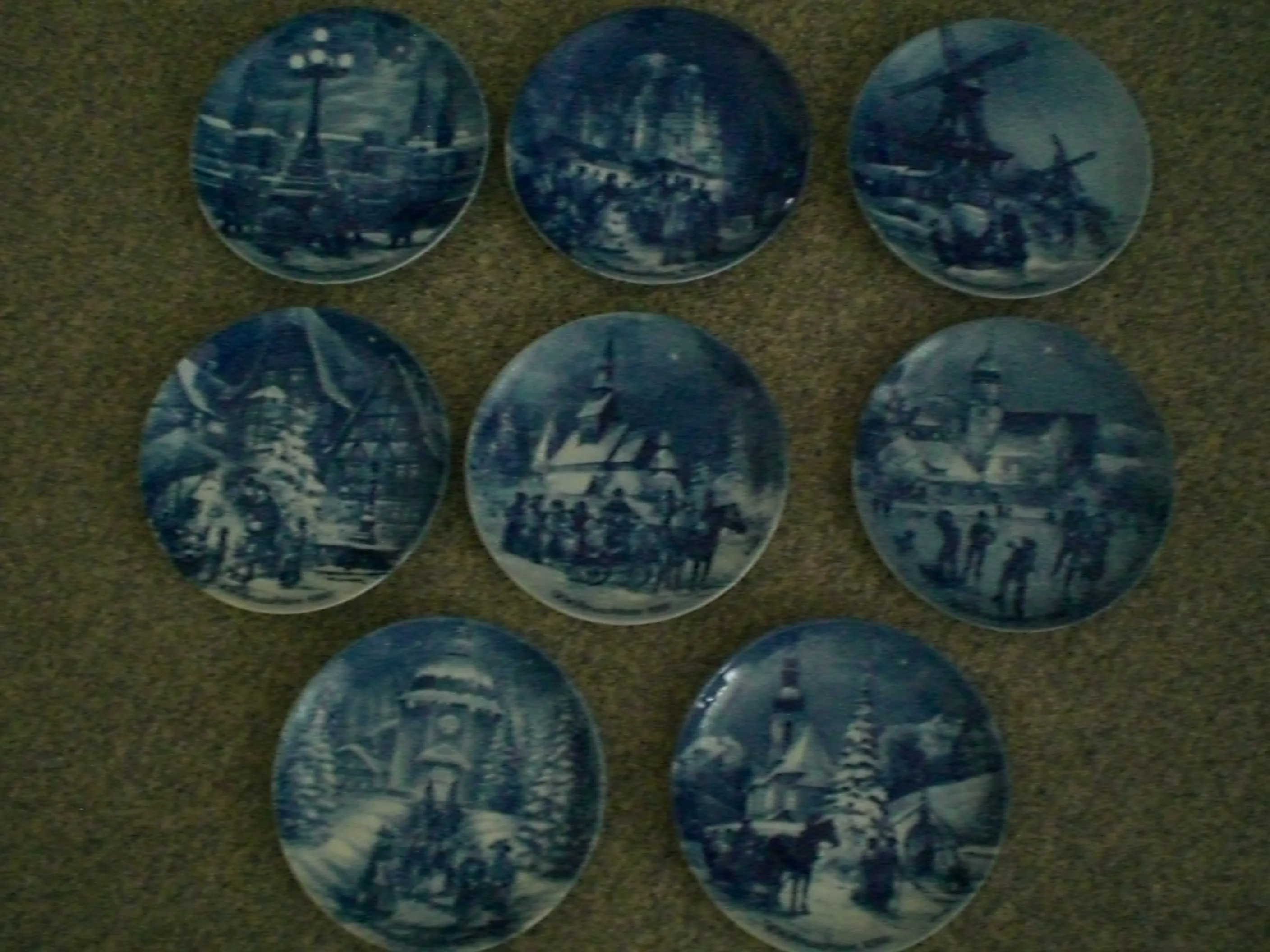 Berlin Design Weihnachtssammelteller 1971-1984