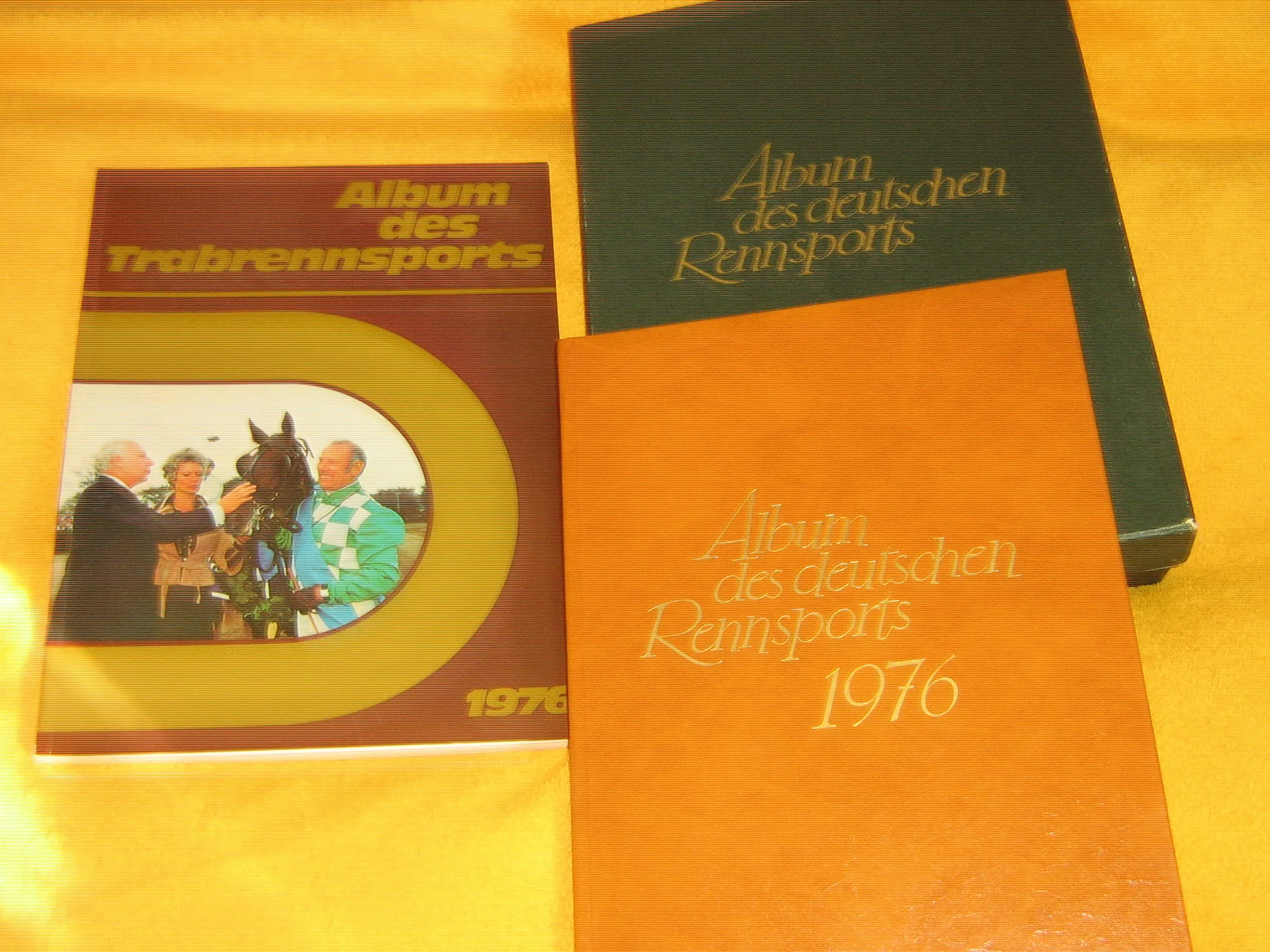 Album des deutschen Rennsports 1970 und Doppelkassette 1976, selten